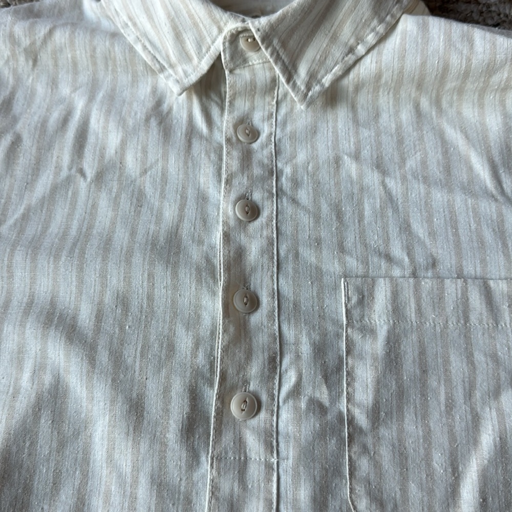 UpWest button down - Picture 3 of 5